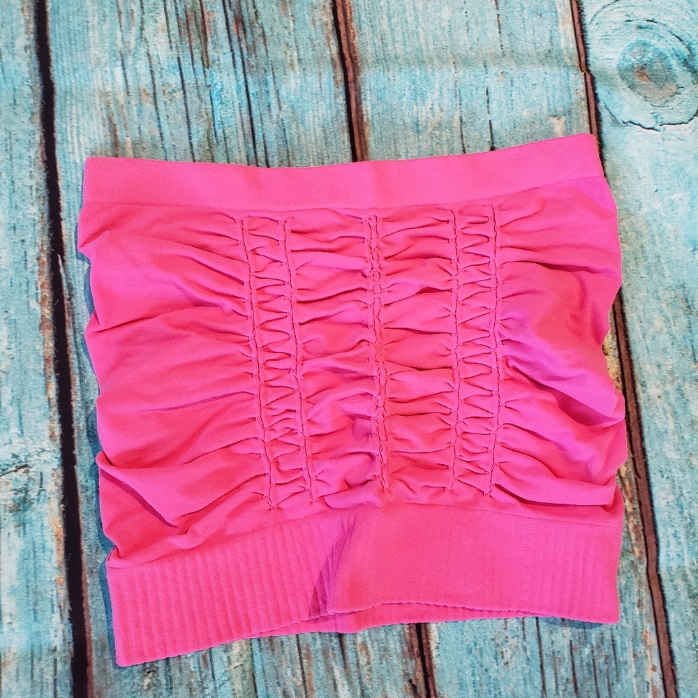 🌺 4/$20 Forever 21 strapless crop top